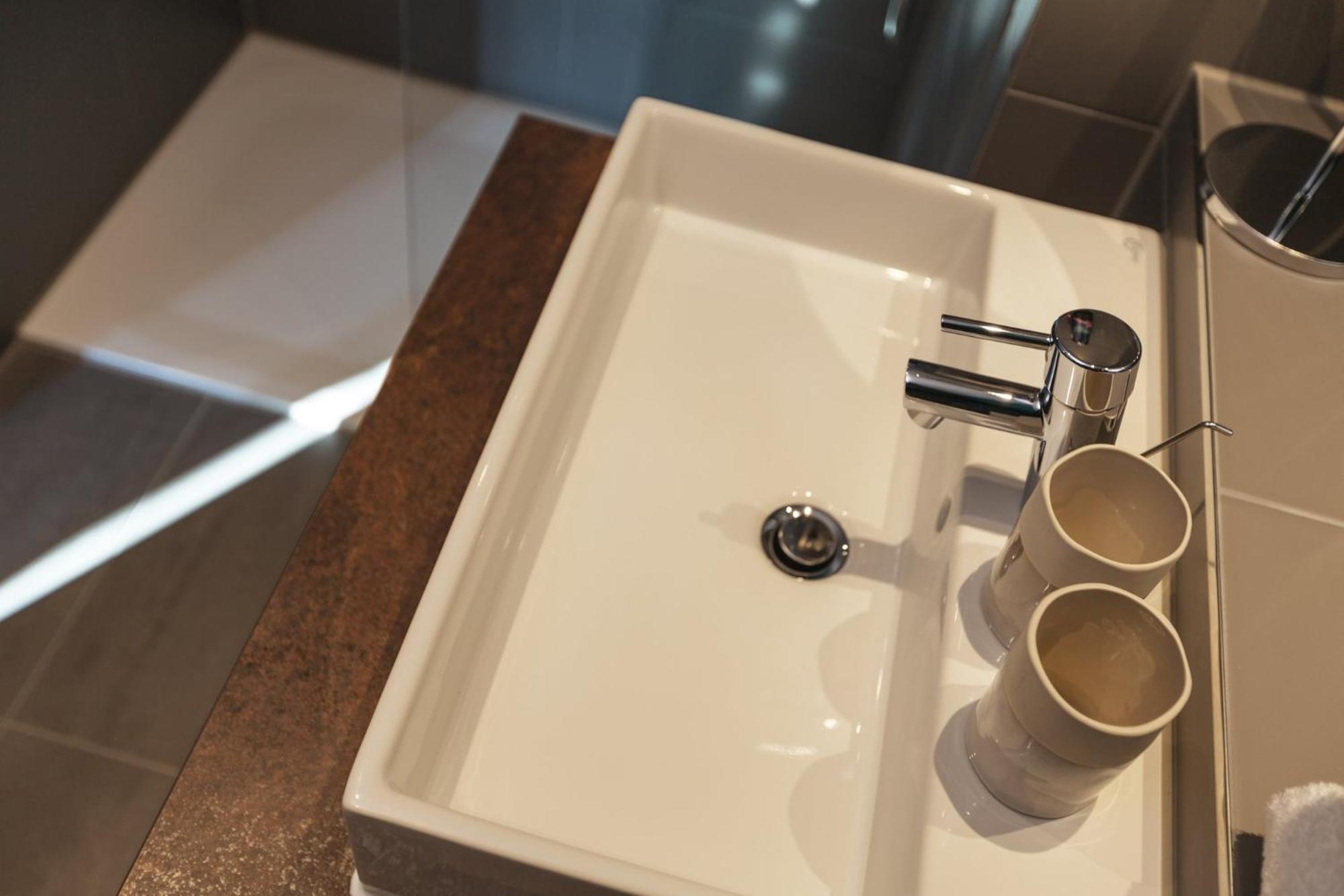 Holiday Inn - The Niu, Bricks Hamburg Eppendorf By Ihg Ngoại thất bức ảnh